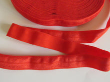 Load image into Gallery viewer, 9.4m Poppy red 15mm fold over elastic foldover FOE