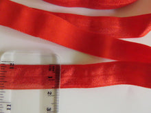 Load image into Gallery viewer, 9.4m Poppy red 15mm fold over elastic foldover FOE