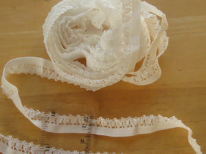 1m White Elastic 15mm wide with lacy edge - use for underwear, trim, crafts