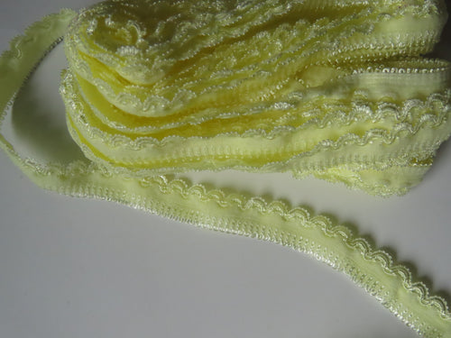 1m Lemon Yellow Scallop loop Elastic trim 10mm wide- underwear, crafts etc