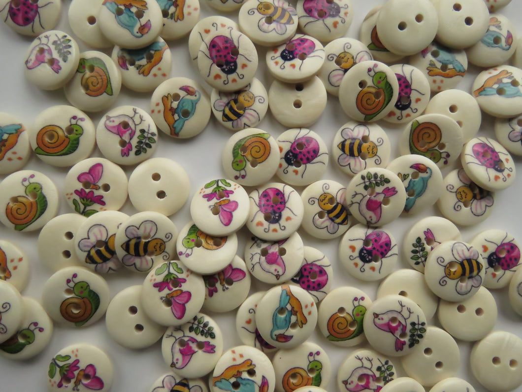 10 mixed print Bee, Bird, snail, ladybug, butterfly 15mm buttons