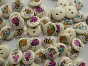 10 mixed print Bee, Bird, snail, ladybug, butterfly 15mm buttons