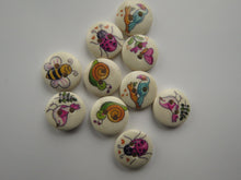 Load image into Gallery viewer, 10 mixed print Bee, Bird, snail, ladybug, butterfly 15mm buttons