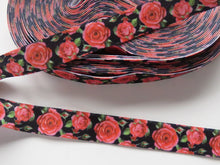 Load image into Gallery viewer, 1m Red Roses on Black fold over elastic FOE foldover elastic 15mm wide