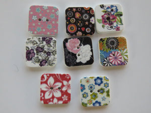 8 Square 15mm floral buttons