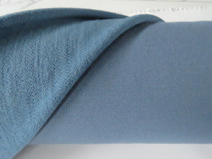 20cm Vail Blue 38% Merino 46% Polyester 16% elastane 250g sweatshirt