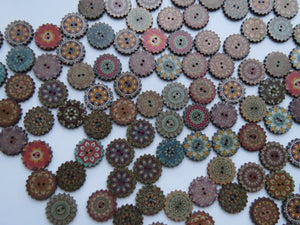 27 Cog wheel edge Retro Vintage print 20mm buttons 2 holes