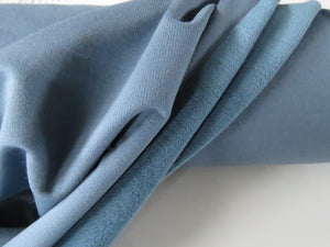 20cm Vail Blue 38% Merino 46% Polyester 16% elastane 250g sweatshirt