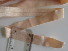 Load image into Gallery viewer, 5m Petal Peach Fold over elastic foldover FOE 15mm