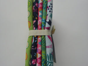 Flamingo Heaven Bundle of 5 Fat Quarters. Mixed prints- 100% cotton. 50 x 52cm per piece