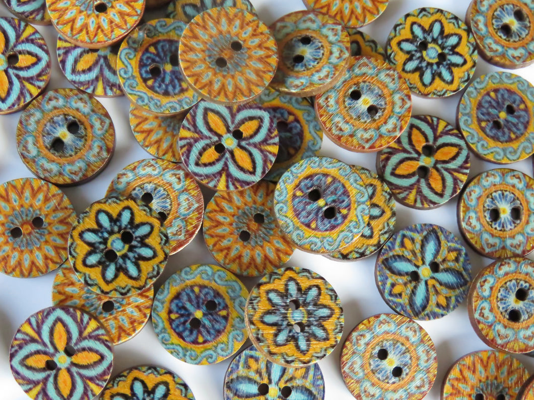 25 Retro Vintage Blue and Yellow Print 15mm buttons 2 holes