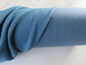 80cm Temple Blue 38% Merino 46% Polyester 16% elastane 250g sweatshirt