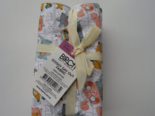 Load image into Gallery viewer, Doggy Day Out Fabric Bundle of 5 Fat Quarters. Mixed prints- 100% cotton. 50 x 52cm per piece