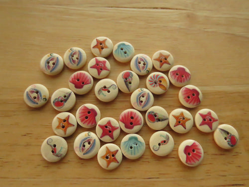 10 Shell, seahorse print 15mm wood look buttons 2 holes