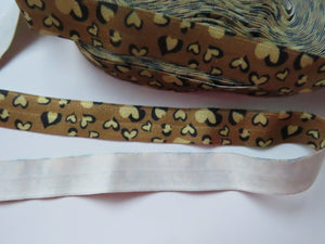 5m Gold hearts on bronze 15mm wide fold over elastic FOE foldover elastic.