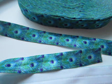 Load image into Gallery viewer, 1m Peacock Feather print Fold Over Elastic 15mm wide FOE Foldover