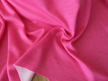 Load image into Gallery viewer, 1.5m Disco Pink 56% merino 44% polypropylene 225g 140cm