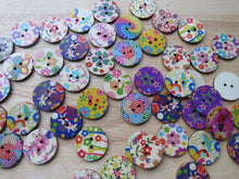 Load image into Gallery viewer, 10 x 25mm Mixed Bright Floral Mixed Print Wood Buttons- random set of 10 prints