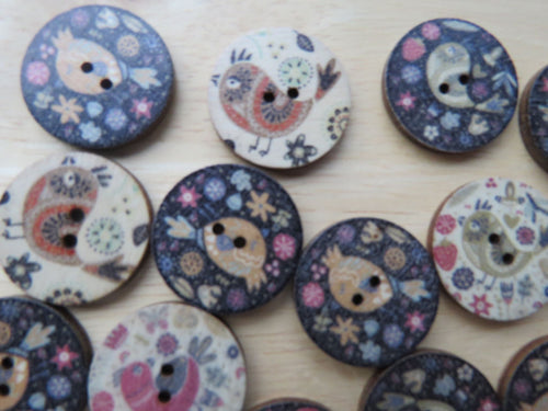 50 Bird Prints 25mm Buttons- mixed set