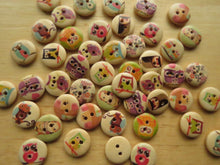 Load image into Gallery viewer, 25 Mixed Owl print buttons- light wood look background 15mm