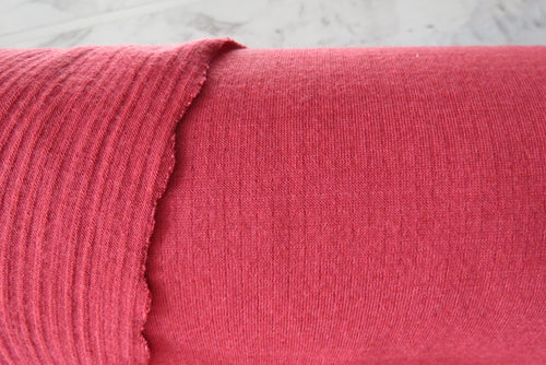 1.65m Aloha Pinky Red 75% merino 25% polyester 230g Textured Knit